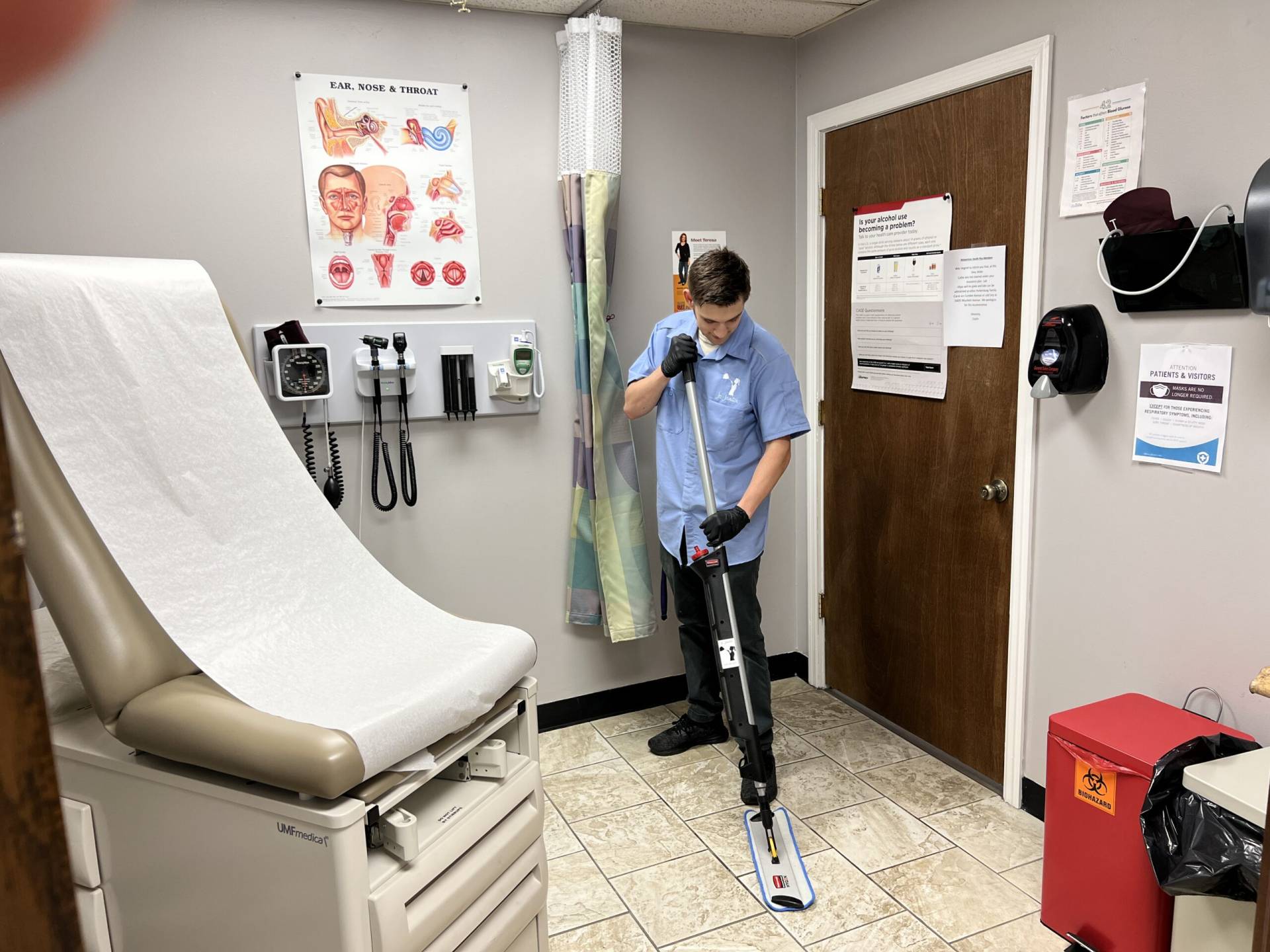 Jo Janitor Offers Medical/Healthcare Cleaning Services